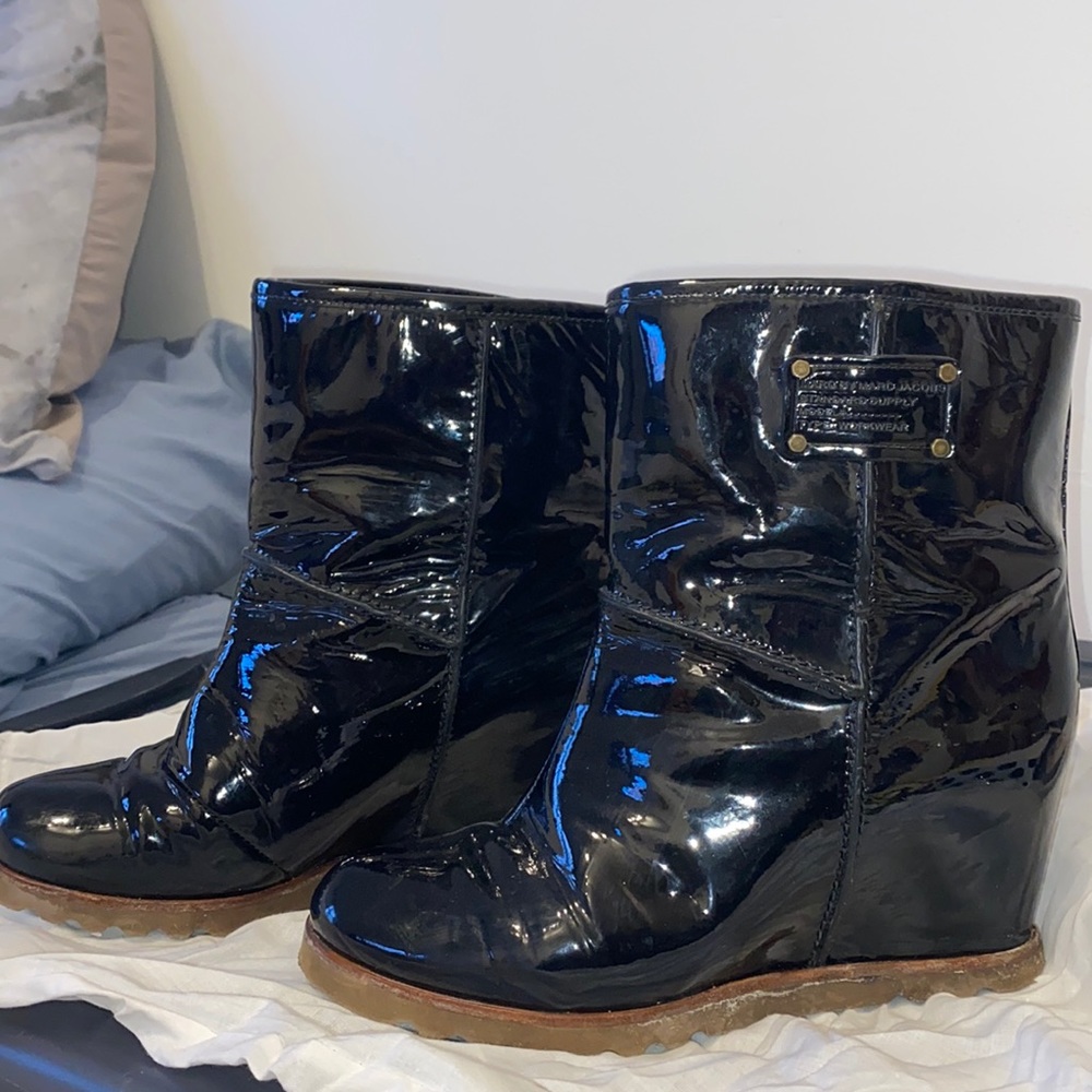 Ankle boots
